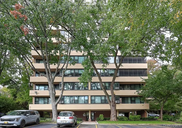 Photo 3 of House for sale at 10-34 166th Street #9D, New York, NY 11357 | MLS# 1062833 | Listing updated on 2026-10-17