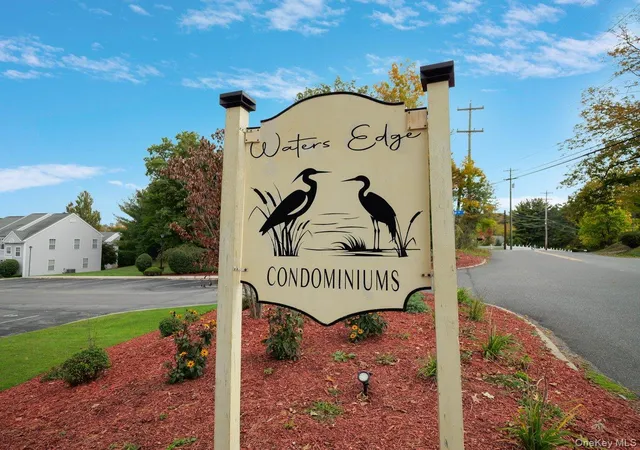 Listing Photo 1 - Condo for sale in building located at 2 Durham Ct, Middletown, NY 10940 - Unit #