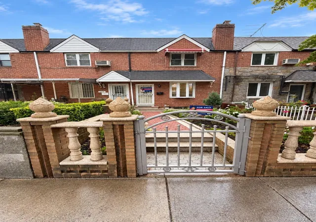Photo 1 of Single family home for sale at 107 Branton St, New York, NY 11236 | MLS# 1062846 | Listing updated on 2026-10-23