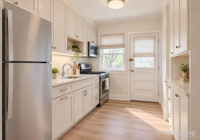 Photo 4 of House for sale at 147-04 Coolidge Ave, New York, NY 11435 | MLS# 1062854 | Listing updated on 2026-10-21