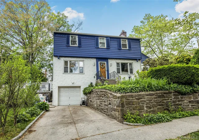 Photo 2 of Single family home for sale at 202 Tecumseh Ave, Mount Vernon, NY 10553 | MLS# 1062869 | Listing updated on 2026-10-20