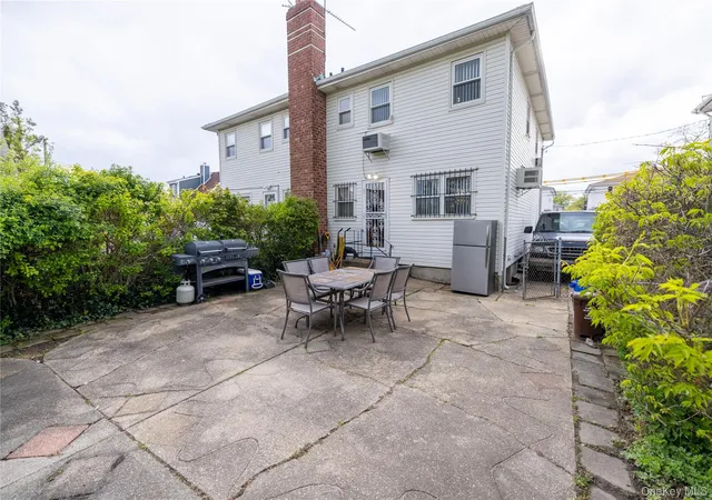 Photo 3 of Single family home for sale at 147 19 259th Street, New York, NY 11422 | MLS# 1062873 | Listing updated on 2026-10-29