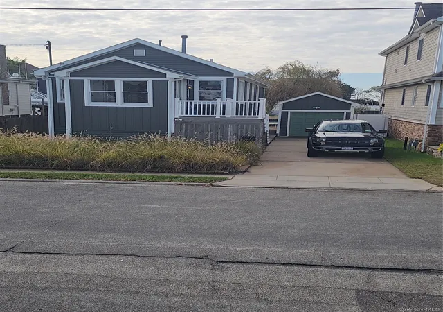 Single family home for sale at 50 Pershing Ave, Babylon, NY 11702 | MLS# 1062889