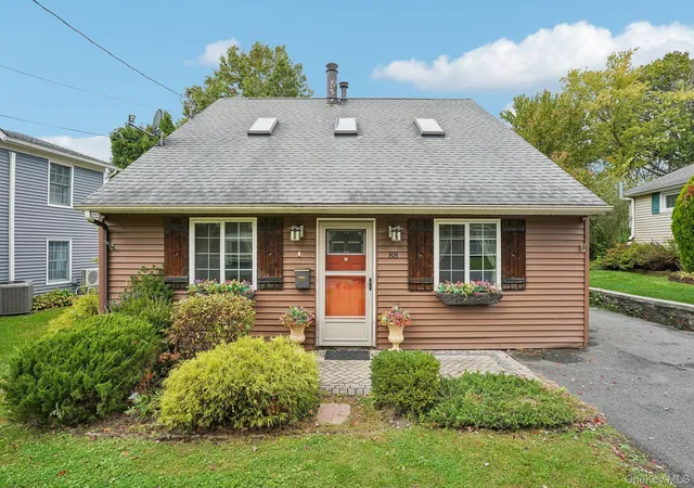 Photo 1 of Single family home for sale at 88 Golden Hl Ave, Goshen, NY 10924 | MLS# 1062941 | Listing updated on 2026-10-17