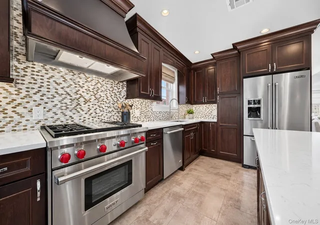 Photo 4 of Single family home for sale at 173-36 47th Avenue, Flushing, NY 11358 | MLS# 1062952 | Listing updated on 2026-10-19