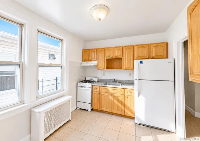 Photo 4 of House for sale at 95-11 42nd Avenue, Elmhurst, NY 11373 | MLS# 1062955 | Listing updated on 2026-10-19