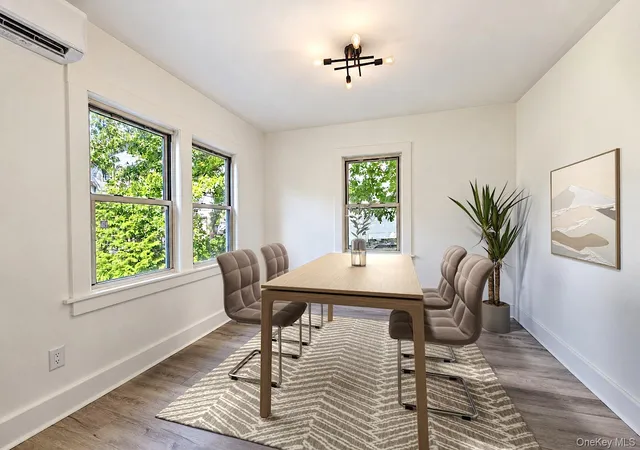 Photo 4 of Single family home for sale at 125 Caryl Ave, Yonkers, NY 10705 | MLS# 1062967 | Listing updated on 2026-10-17