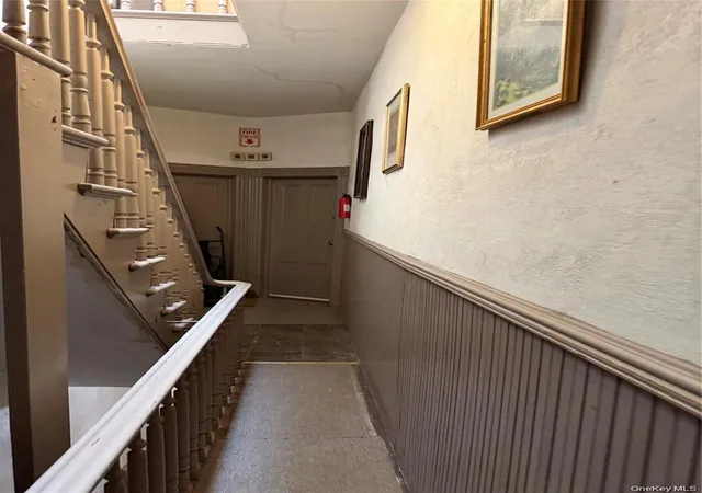 Photo 2 of House for sale at 22-19 Steinway St, Astoria, NY 11105 | MLS# 1063013 | Listing updated on 2026-10-16