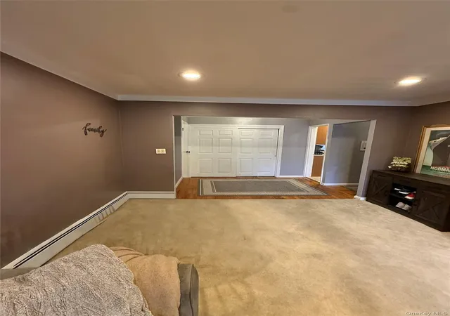 Photo 4 of House for sale at 1213 E Broadway #B-25, Hempstead, NY 11557 | MLS# 1063041 | Listing updated on 2026-10-26