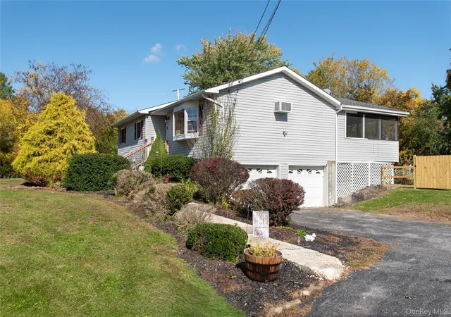 Photo 2 of Single family home for sale at 34 Windmill Rd, Poughkeepsie, NY 12601 | MLS# 1063105 | Listing updated on 2026-10-18