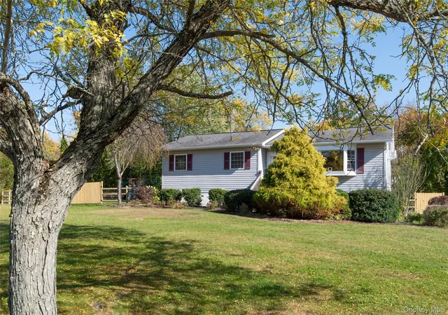 Photo 3 of Single family home for sale at 34 Windmill Rd, Poughkeepsie, NY 12601 | MLS# 1063105 | Listing updated on 2026-10-18