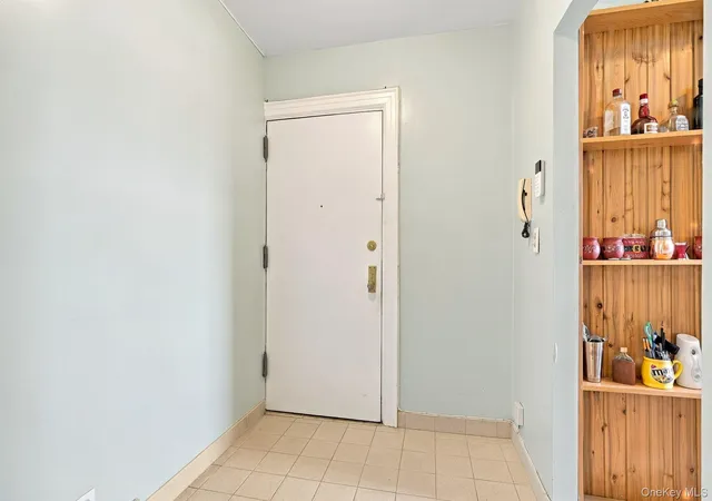 Photo 3 of Condo for sale at 23 Old Mamaroneck Rd #4K, White Plains, NY 10605 | MLS# 1063124 | Listing updated on 2026-10-22