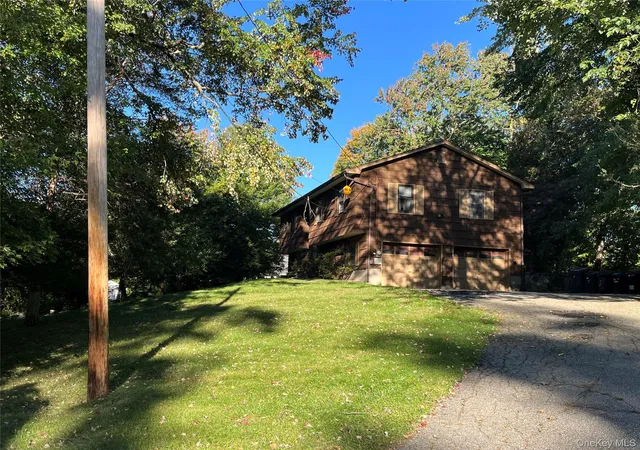 Photo 2 of Single family home for sale at 15 Rick Ln, Cortlandt, NY 10567 | MLS# 1063132 | Listing updated on 2026-10-20