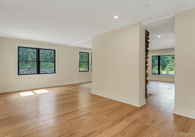 Photo 3 of Single family home for sale at 676 Hardscrabble Rd, Mount Pleasant, NY 10514 | MLS# 1063202 | Listing updated on 2026-10-21