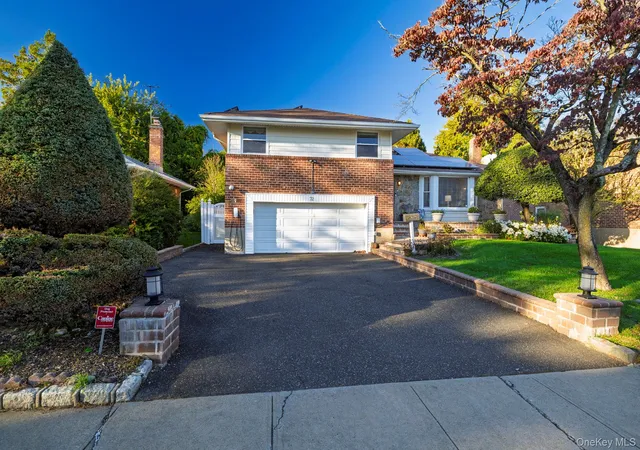 Photo 2 of Single family home for sale at 72 Birchwood Park Dr, Oyster Bay, NY 11791 | MLS# 1063225 | Listing updated on 2026-10-25
