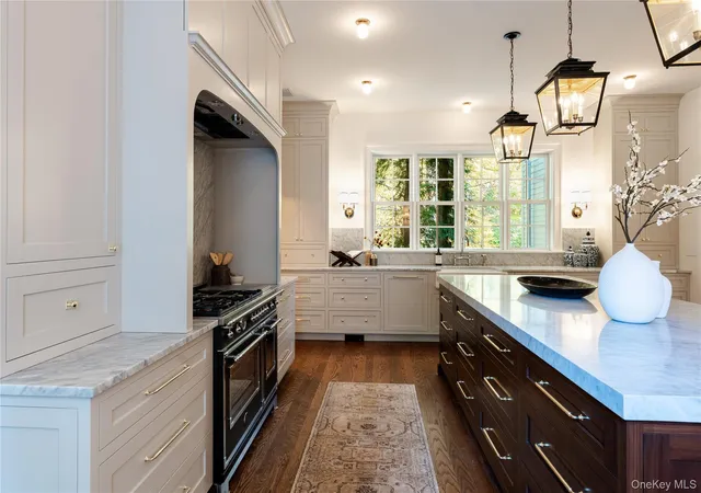 Photo 1 of Single family home for sale at 126 Mclain St, Bedford, NY 10549 | MLS# 1063259 | Listing updated on 2026-10-19