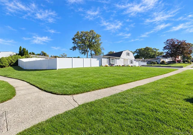 Photo 1 of Single family home for sale at 1343 Waverly Ave, Brookhaven, NY 11738 | MLS# 1063277 | Listing updated on 2026-10-29