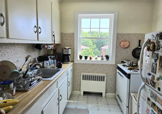 Photo 3 of House for sale at 230-06 Kingsbury Ave #B, New York, NY 11364 | MLS# 1063305 | Listing updated on 2026-10-20
