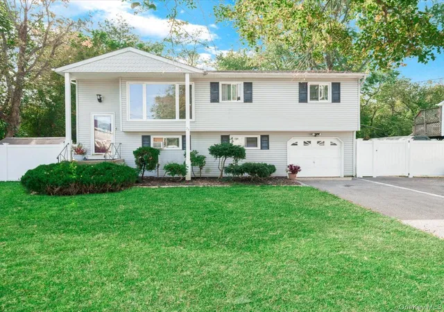Single family home for sale at 26 Amityville Sts, Islip, NY 11752 | MLS# 1063316