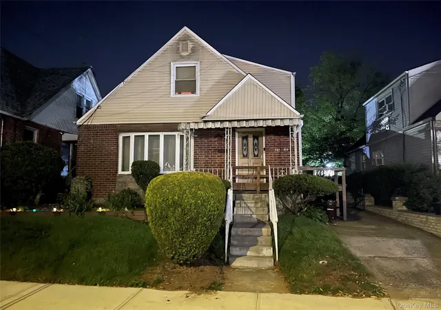 Single family home for sale at 13155 233rd Street, New York, NY 11422 | MLS# 1063317