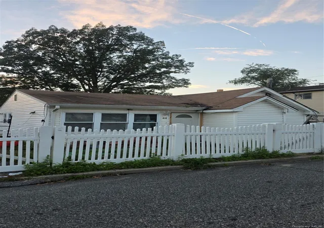 Photo 2 of Single family home for sale at 44 Carnegie Ave, Hempstead, NY 11003 | MLS# 1063324 | Listing updated on 2026-10-20