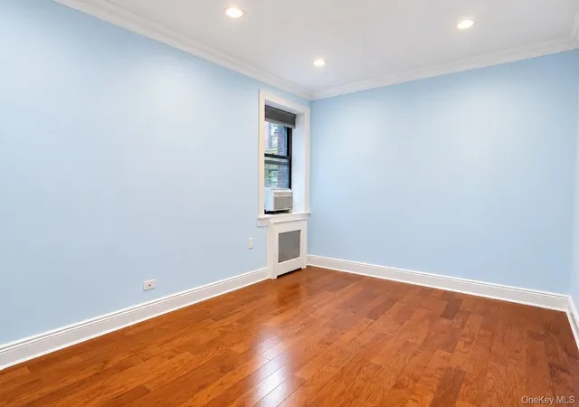 Photo 4 of House for sale at 21 Barstow Rd #1L, North Hempstead, NY 11021 | MLS# 1063335 | Listing updated on 2026-10-25