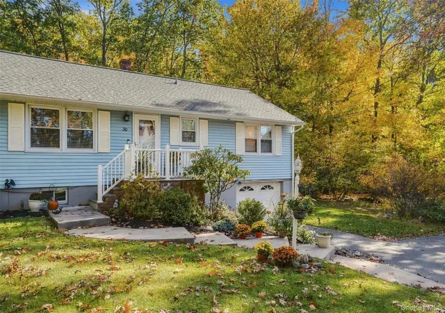 Photo 1 of Single family home for sale at 30 Elmwood Dr, Woodbury, NY 10930 | MLS# 1063346 | Listing updated on 2026-10-23