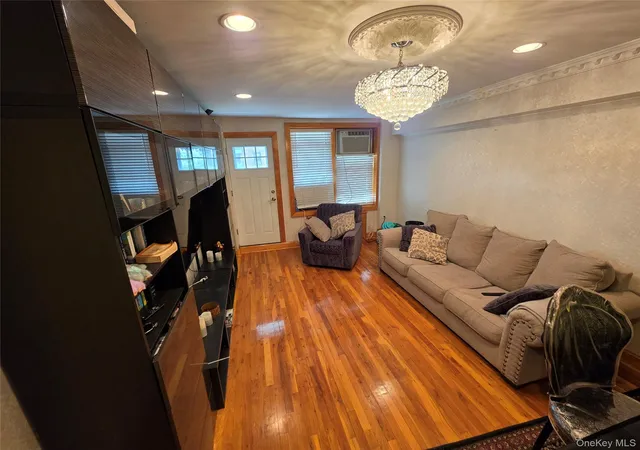 Photo 1 of House for sale at 6309 108 Street #5J, New York, NY 11375 | MLS# 1063358 | Listing updated on 2026-10-29