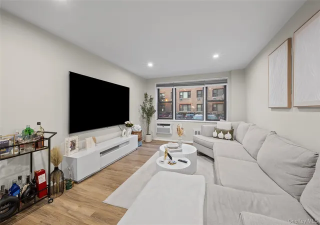 Listing Photo 3 - Condo for sale in building located at 1 Birchwood Ct, Hempstead, NY 11030 - Unit #1B