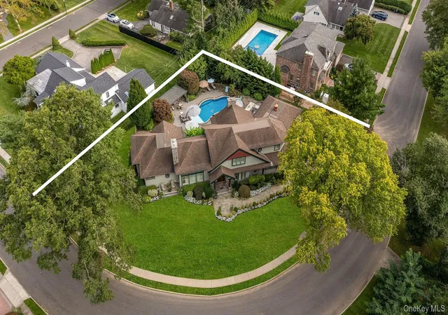 Single family home for sale at 67 Shepherd Ln, North Hempstead, NY 11577 | MLS# 1063365