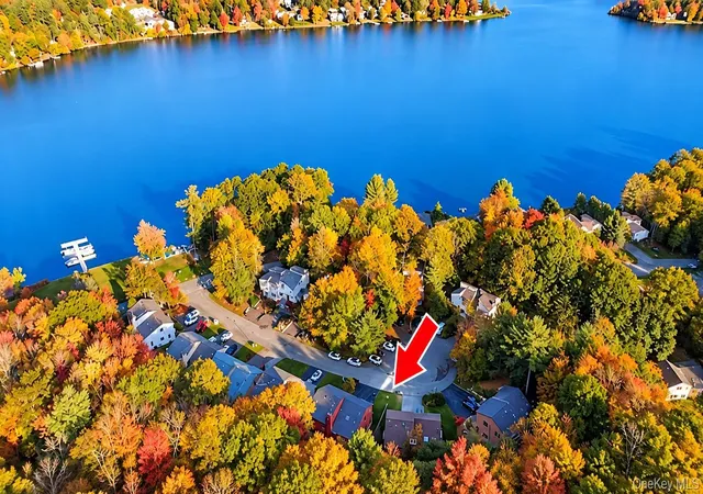 Photo 1 of Single family home for sale at 20 Lakeview Ct, Thompson, NY 12775 | MLS# 1063405 | Listing updated on 2026-10-21