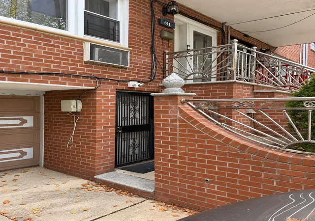 Photo 1 of House for sale at 611 E 79th Street, New York, NY 11236 | MLS# 1063418 | Listing updated on 2026-10-20