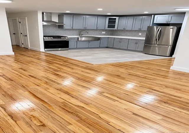 Photo 3 of House for sale at 611 E 79th Street, New York, NY 11236 | MLS# 1063418 | Listing updated on 2026-10-20