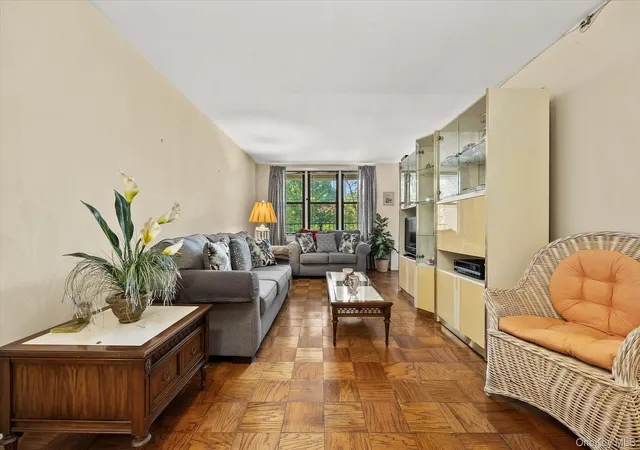 Photo 2 of House for sale at 1874 Pelham Pkwy S #2R, New York, NY 10461 | MLS# 1063421 | Listing updated on 2026-10-26