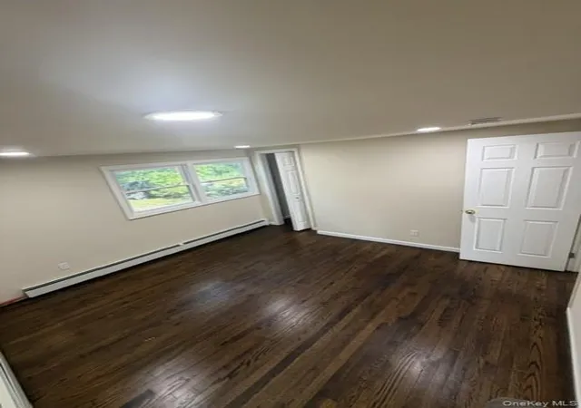 Photo 1 of Single family home for sale at 104 Lexington Ave, Islip, NY 11722 | MLS# 1063452 | Listing updated on 2026-10-26