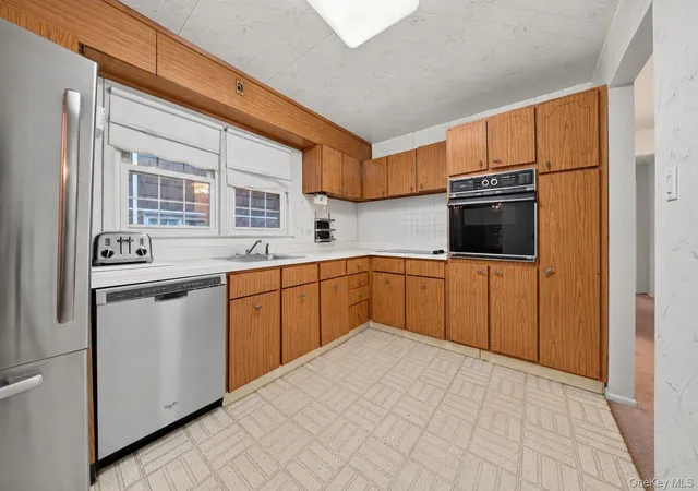 Photo 4 of House for sale at 223-54 56th Road, New York, NY 11364 | MLS# 1063453 | Listing updated on 2026-10-25