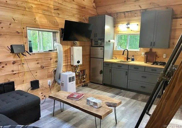 Photo 2 of Single family home for sale at 504 Cushetunk Dr, Cochecton, NY 12726 | MLS# 1063490 | Listing updated on 2026-10-18