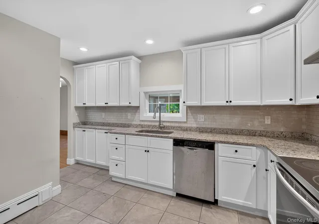Photo 2 of Single family home for sale at 53 Mountain Rd, Cornwall, NY 12520 | MLS# 1063491 | Listing updated on 2026-10-28