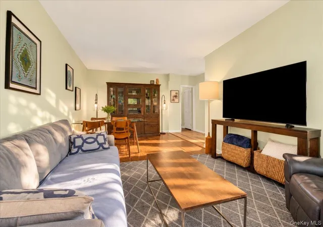 Photo 4 of House for sale at 5 Rockledge Rd #2A, Greenburgh, NY 10530 | MLS# 1063500 | Listing updated on 2026-10-21