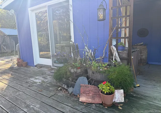 Photo 4 of Single family home for sale at 6 Hervey White Rd, Woodstock, NY 12498 | MLS# 1063509 | Listing updated on 2026-10-17