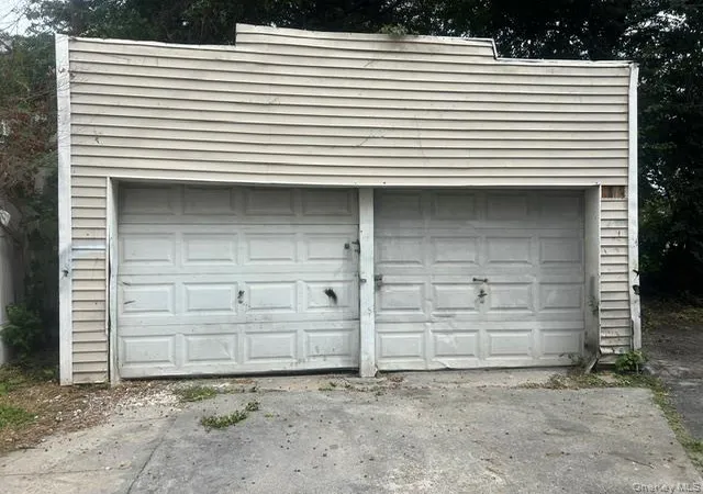 Photo 3 of House for sale at 349 South 5th, Mount Vernon, NY 10550 | MLS# 1063510 | Listing updated on 2026-10-21