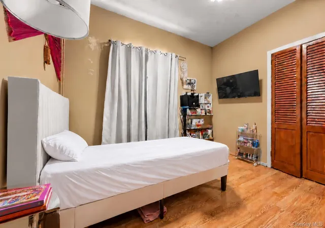 Photo 2 of House for sale at 93-10 92nd Street, New York, NY 11421 | MLS# 1063561 | Listing updated on 2026-10-20