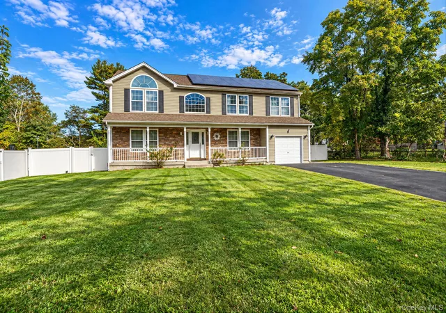 Photo 2 of Single family home for sale at 13 Glenmore Ave, Islip, NY 11717 | MLS# 1063566 | Listing updated on 2026-10-24