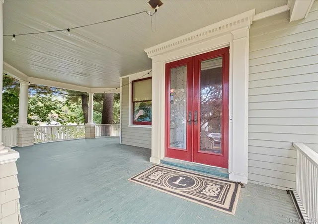 Photo 2 of Single family home for sale at 63 Prospect St, White Plains, NY 10606 | MLS# 1063602 | Listing updated on 2026-10-26