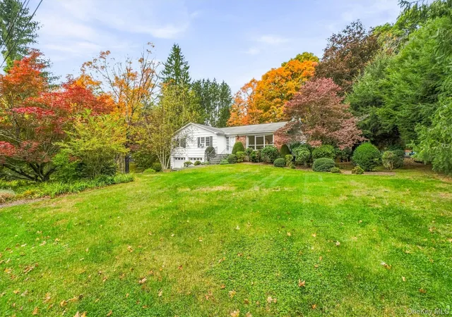 Photo 3 of Single family home for sale at 15 Dunhill Dr, Somers, NY 10589 | MLS# 1063621 | Listing updated on 2026-10-26