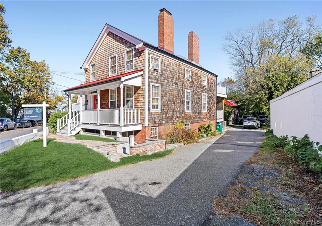 Photo 1 of House for sale at 6 Rector St, East Hampton, NY 11963 | MLS# 1063638 | Listing updated on 2026-10-30