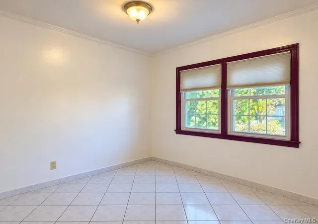 Photo 4 of Single family home for sale at 150-32 8 Avenue, New York, NY 11357 | MLS# 1063643 | Listing updated on 2026-10-21