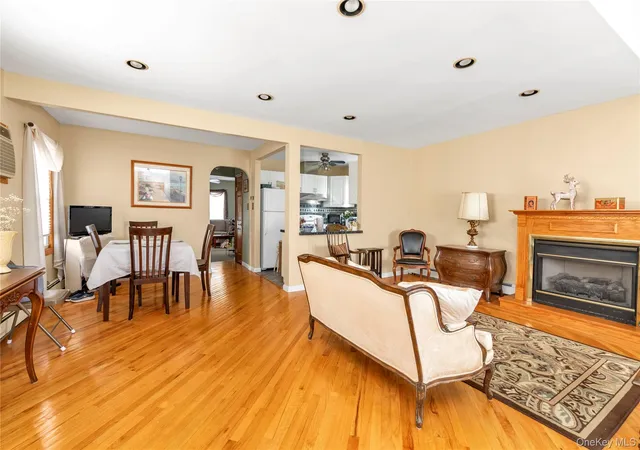 Photo 2 of Single family home for sale at 123 Beach Dr, Hempstead, NY 11566 | MLS# 1063651 | Listing updated on 2026-10-27