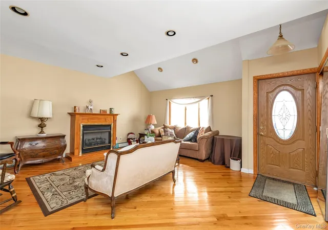 Photo 3 of Single family home for sale at 123 Beach Dr, Hempstead, NY 11566 | MLS# 1063651 | Listing updated on 2026-10-27