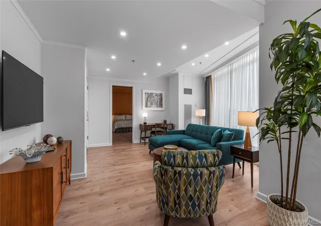 Photo 3 of Condo for sale at 1 Renaissance Sq #10H, White Plains, NY 10601 | MLS# 1063656 | Listing updated on 2026-10-17
